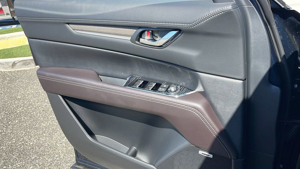 New 2025 MAZDA CX-5 Signature image 26