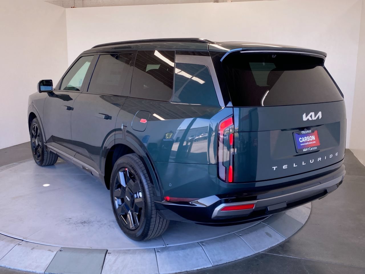 Used 2027 Kia Telluride SX Prestige AWD/4WD image 3