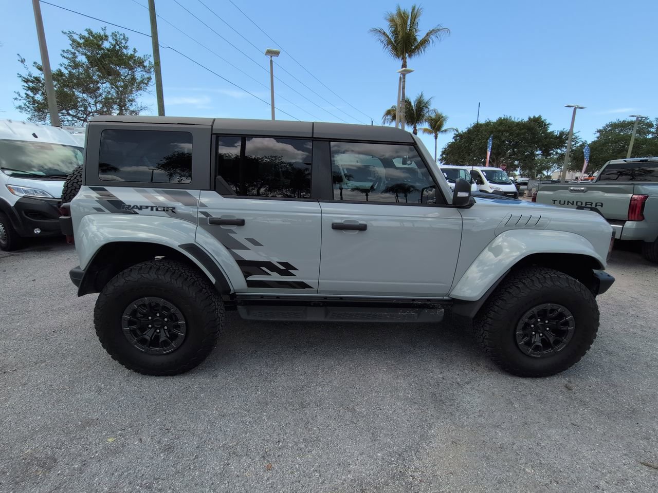Used 2024 Ford Bronco Raptor AWD/4WD image 4