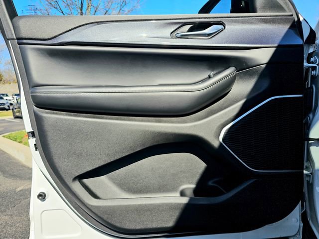 Used 2022 Jeep Grand Cherokee L Laredo image 21