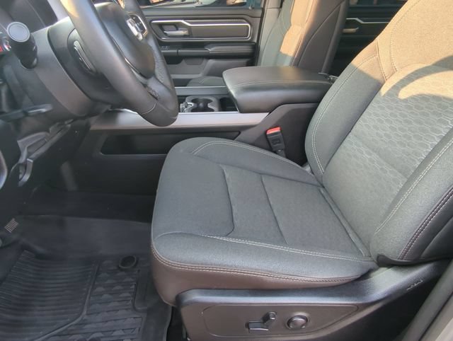 Used 2025 RAM 1500 Big Horn AWD/4WD image 11
