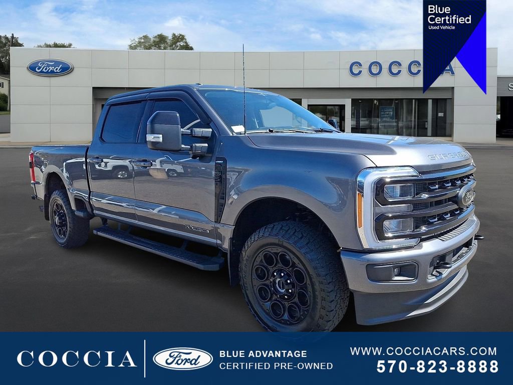Certified 2023 Ford F250 Lariat w/ Black Appearance Package image 3