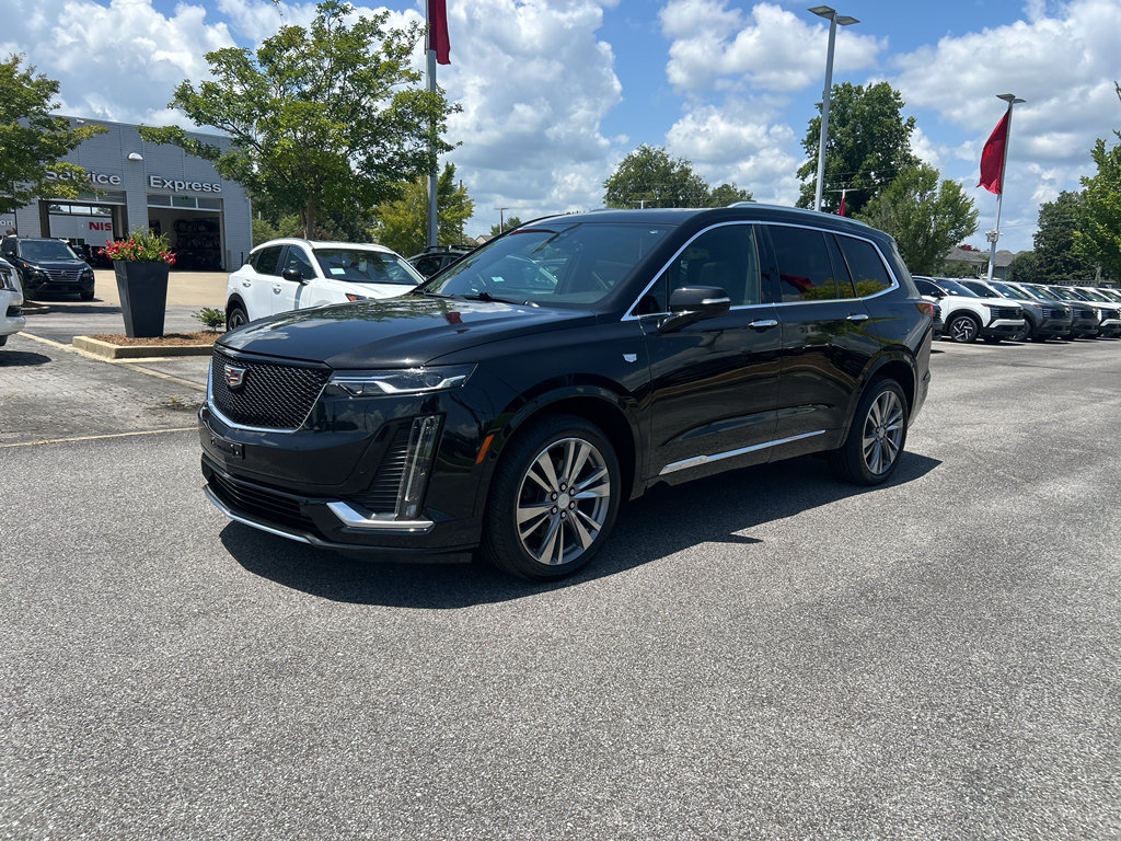 Used 2022 Cadillac XT6 Premium Luxury FWD image 8
