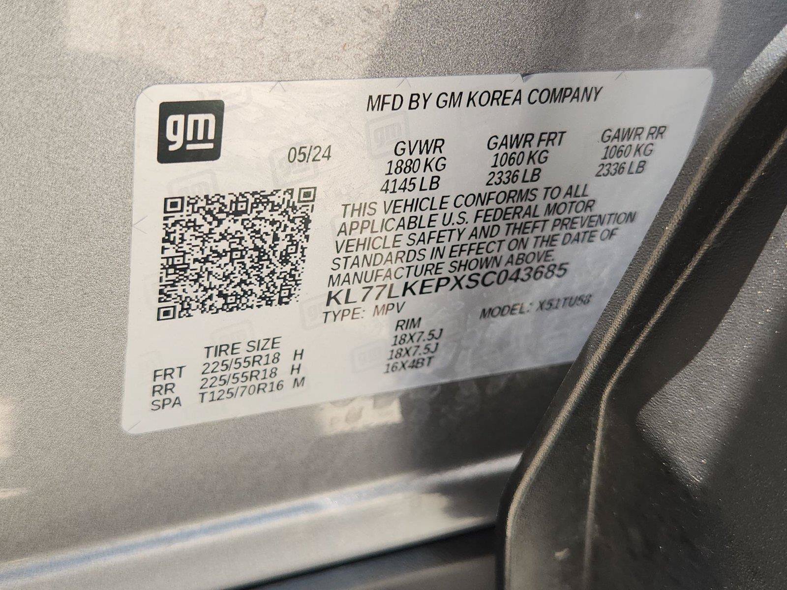 Used 2025 Chevrolet Trax ACTIV w/ Sunroof Package FWD image 32