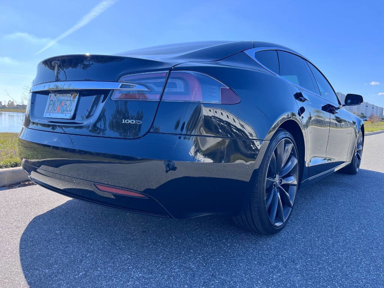 Used 2018 Tesla Model S 100D image 9