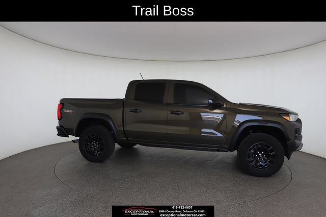 Used 2024 Chevrolet Colorado Trail Boss w/ Technology Package AWD/4WD image 24