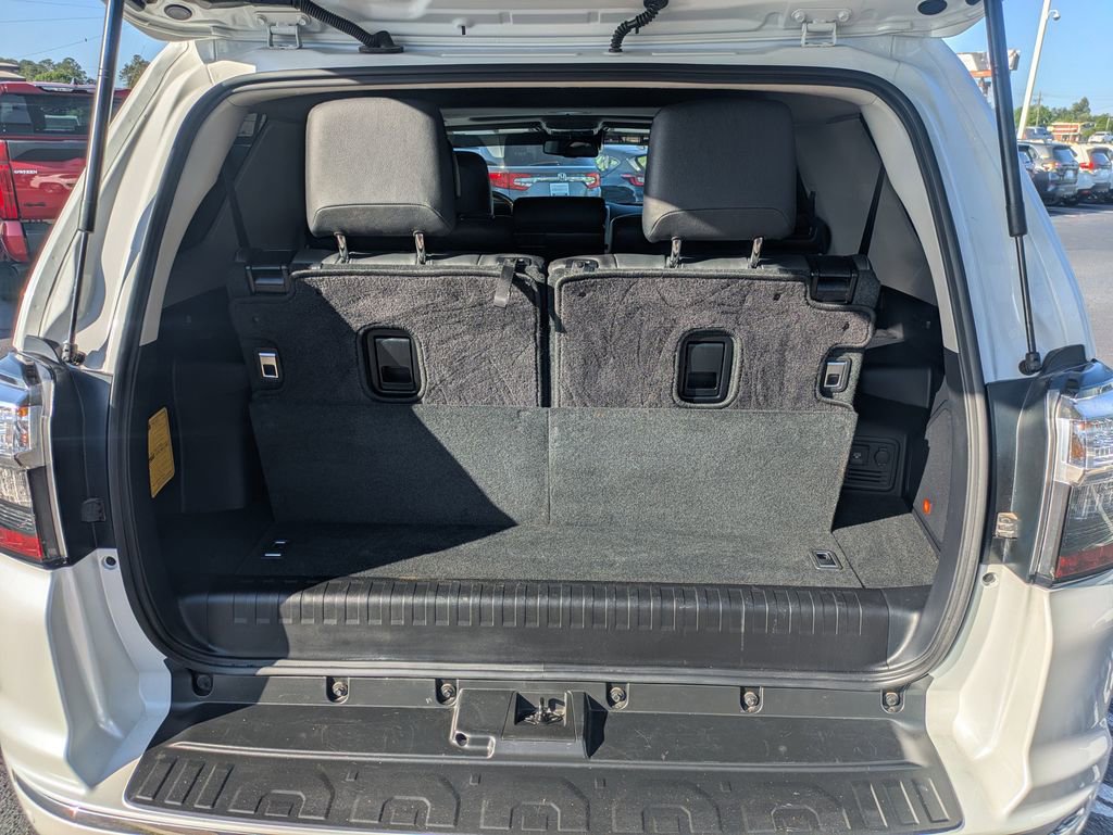 Used 2024 Toyota 4Runner Limited AWD/4WD image 14