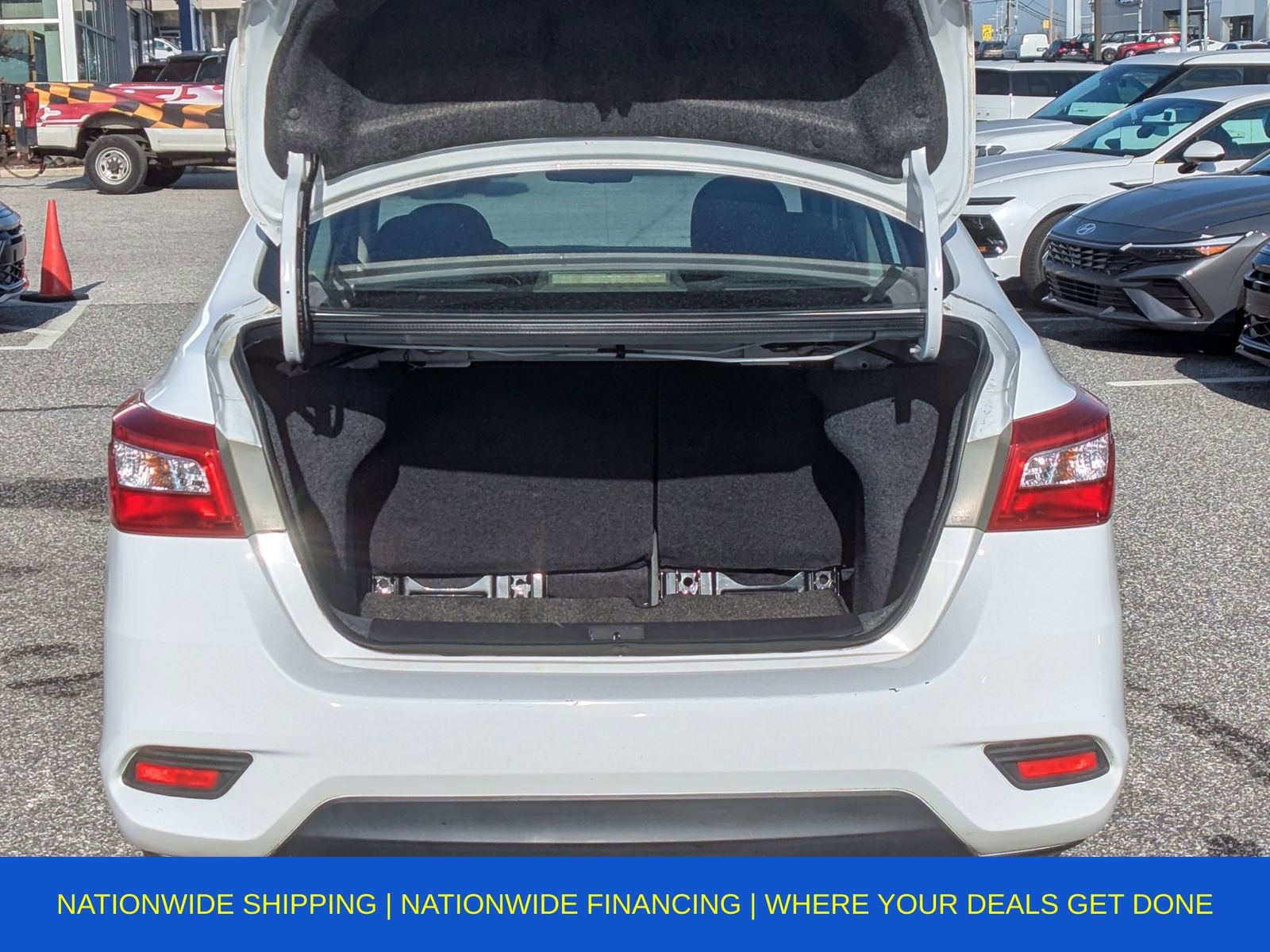 Used 2019 Nissan Sentra S image 8