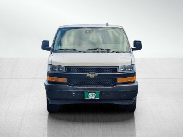 Used 2022 Chevrolet Express 2500 w/ Driver Convenience Package image 2