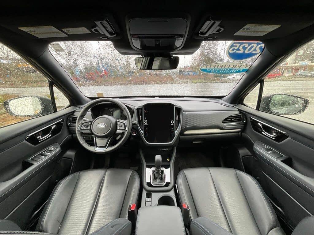 Certified 2025 Subaru Forester Limited image 15