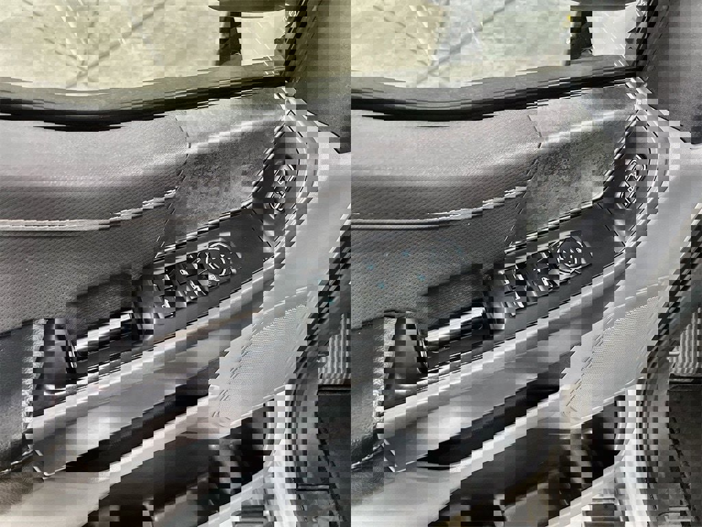 Used 2024 Ford F150 XLT w/ Mobile Office Package image 14