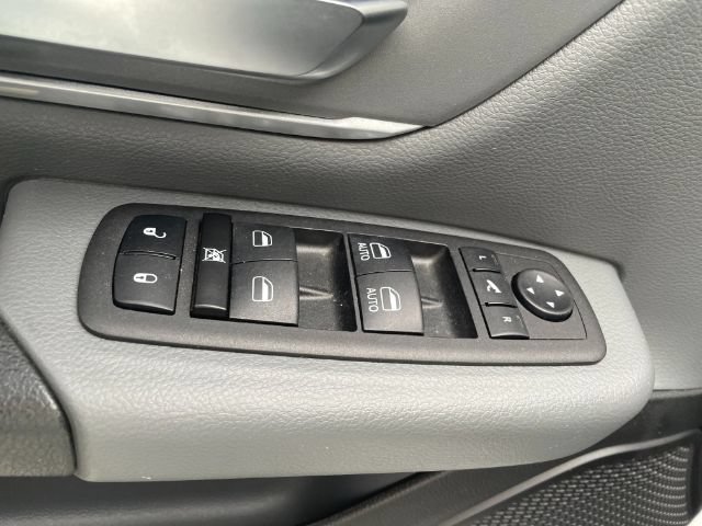 Used 2023 RAM 1500 Big Horn AWD/4WD image 17