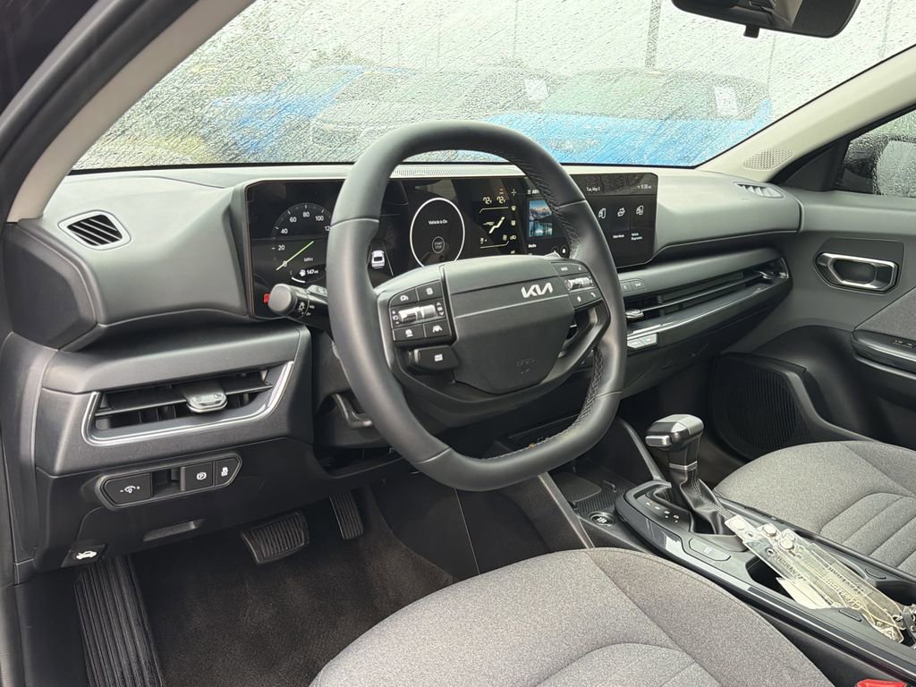 Used 2025 Kia K4 EX FWD image 10