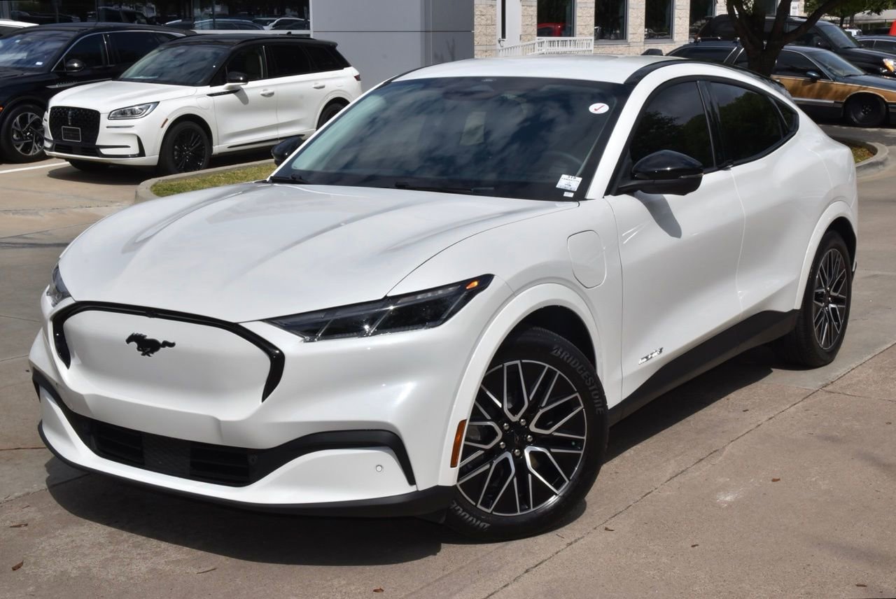 Certified 2025 Ford Mustang Mach-E Premium image 38