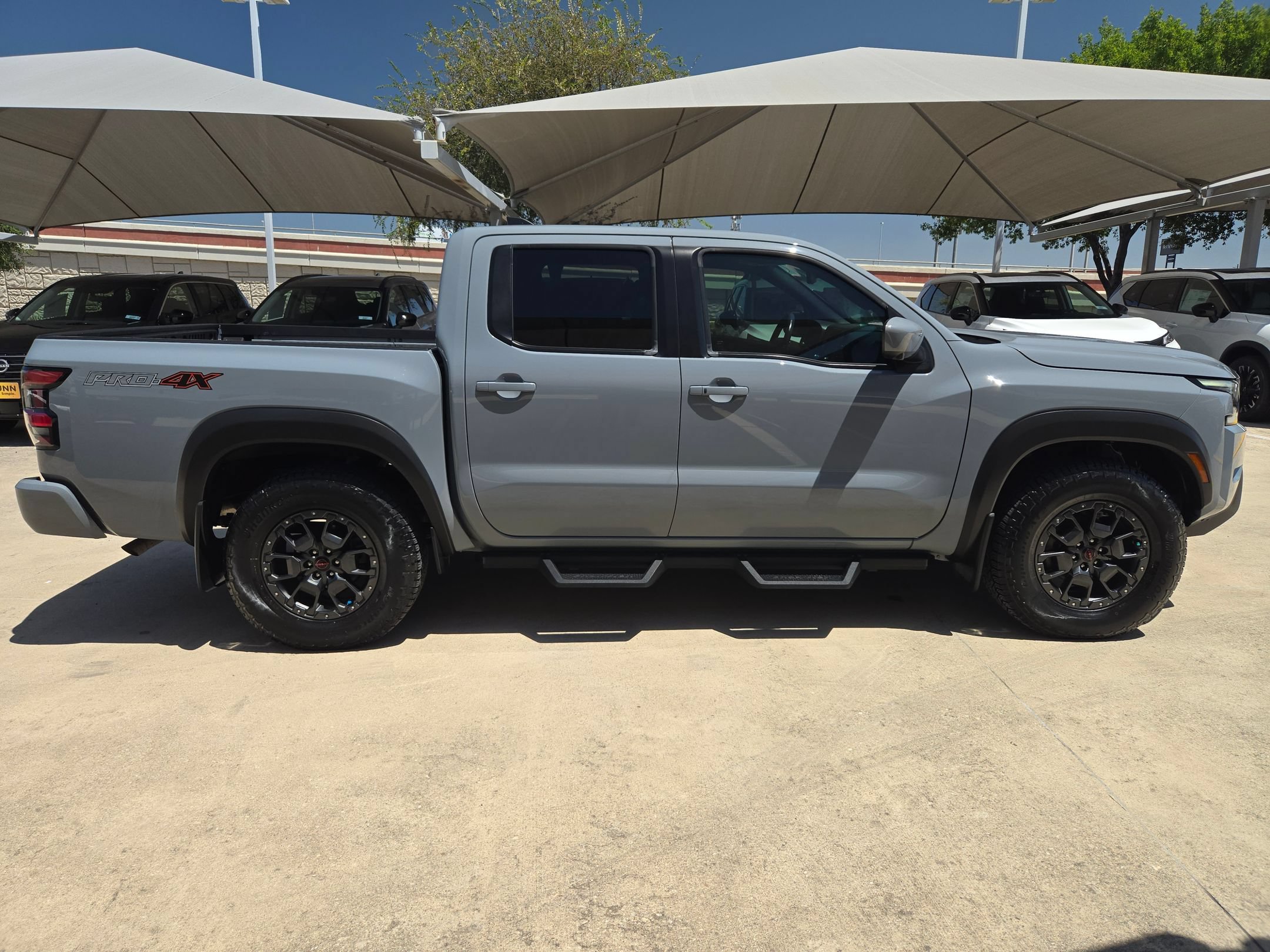 Certified 2024 Nissan Frontier PRO-4X w/ Pro Premium Package AWD/4WD video 2