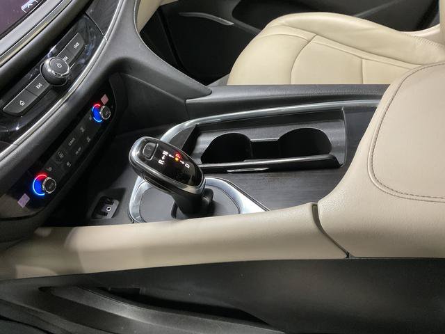 Used 2019 Buick Enclave Essence FWD image 24