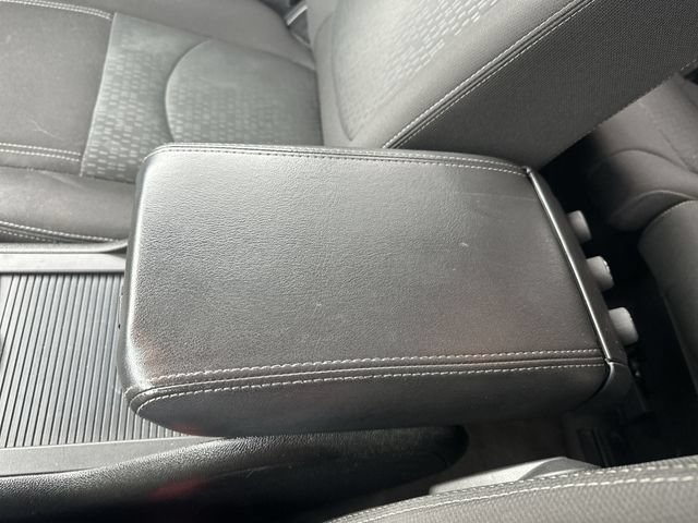 Used 2016 GMC Acadia SLE AWD/4WD image 25