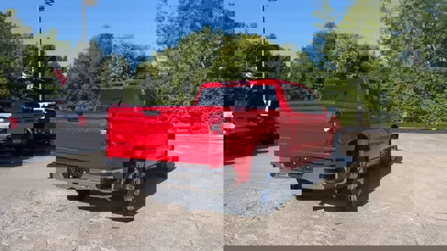 New 2025 Chevrolet Silverado 1500 LT image 8