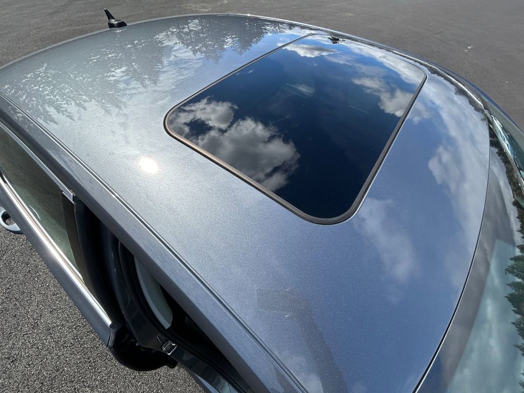 Used 2021 Volkswagen Passat 2.0T SE image 28