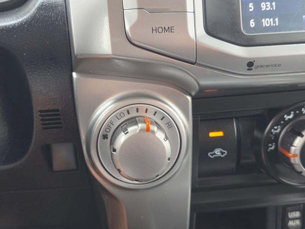 Used 2016 Toyota 4Runner SR5 w/ Convenience Package image 31