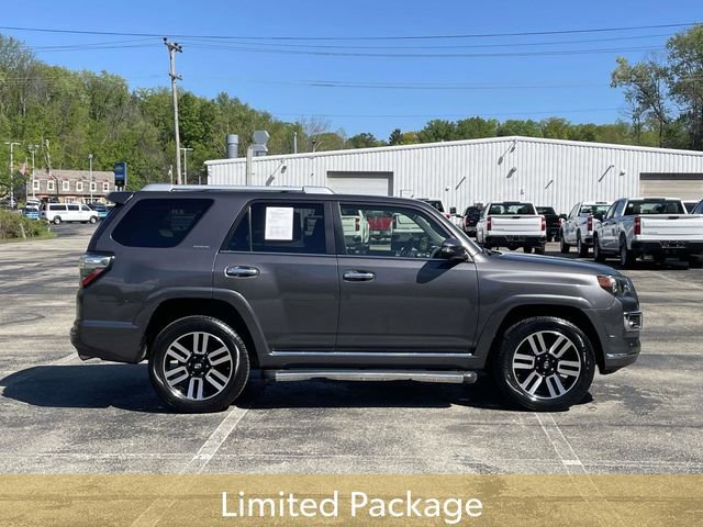 Used 2017 Toyota 4Runner Limited AWD/4WD image 2