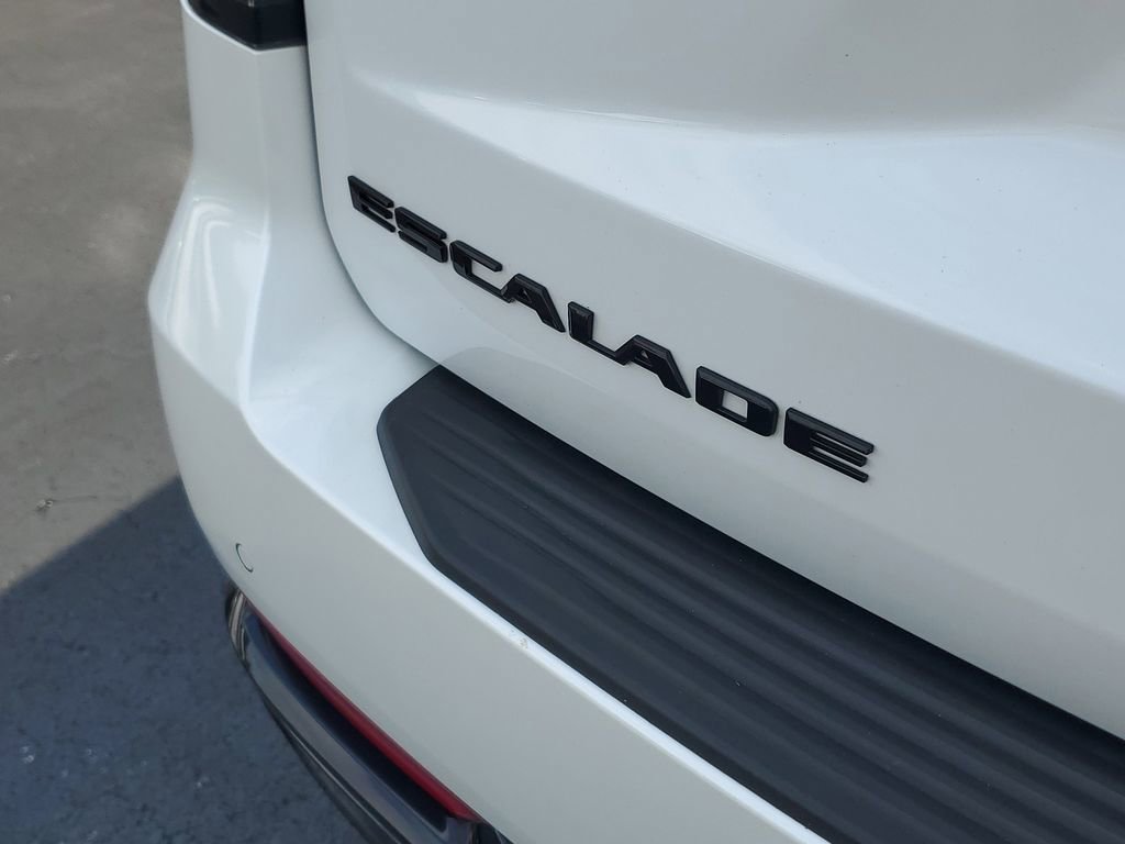 Used 2023 Cadillac Escalade Sport Platinum w/ LPO, ONYX Package image 30