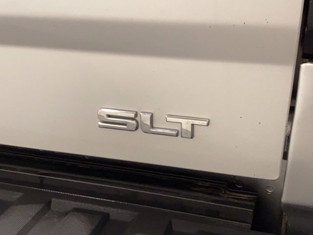 Used 2015 GMC Sierra 1500 SLT w/ SLT Crew Cab Value Package AWD/4WD image 36