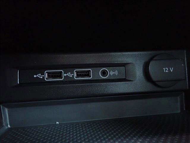 Used 2019 Volkswagen Tiguan SEL Premium image 23