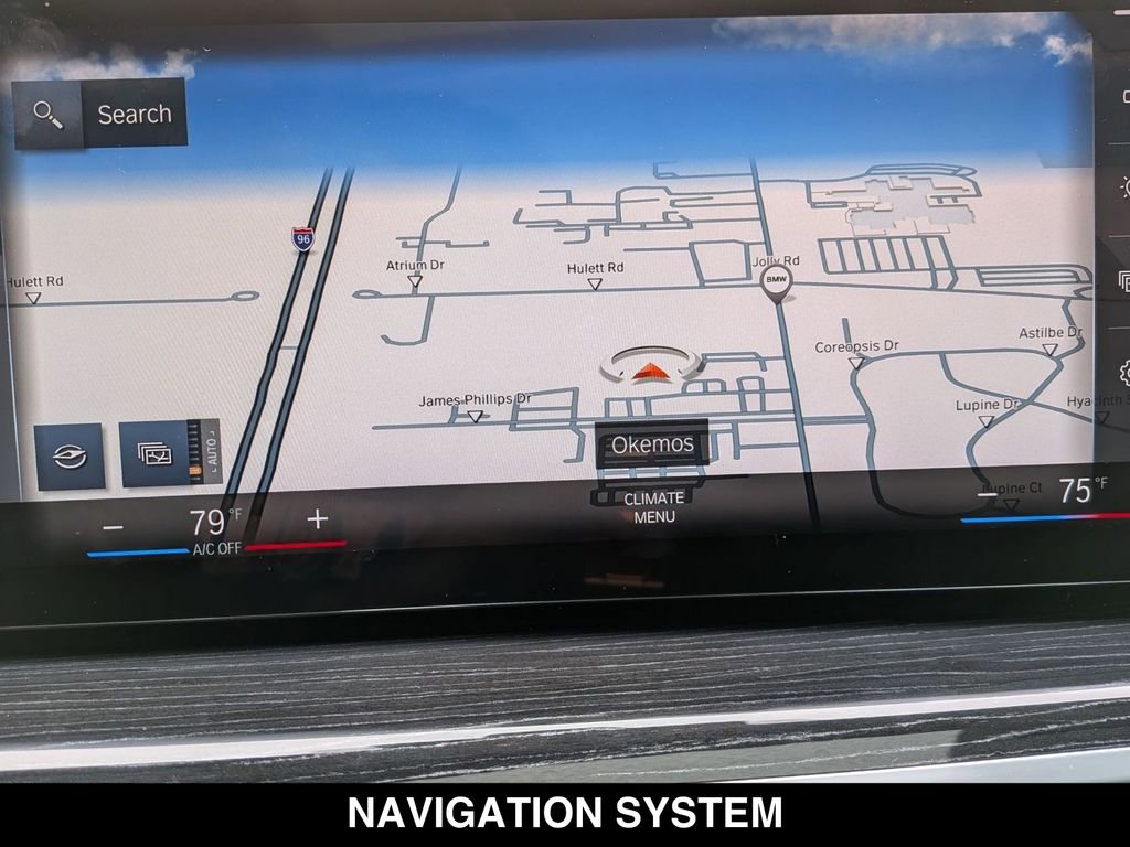 Certified 2023 BMW X7 xDrive40i w/ M Sport Package AWD/4WD image 5