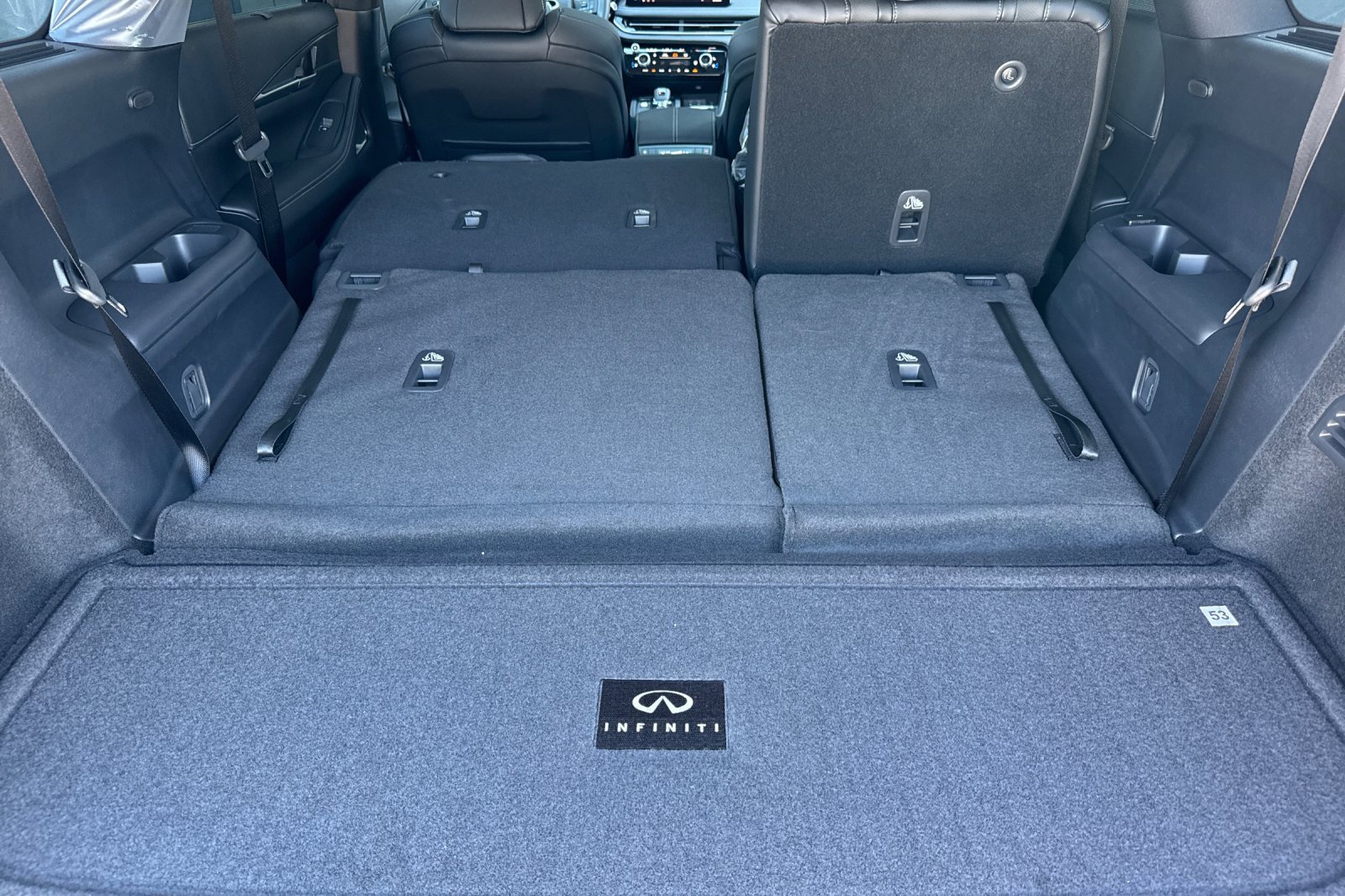 New 2026 INFINITI QX60 Luxe w/ Cargo Package image 17