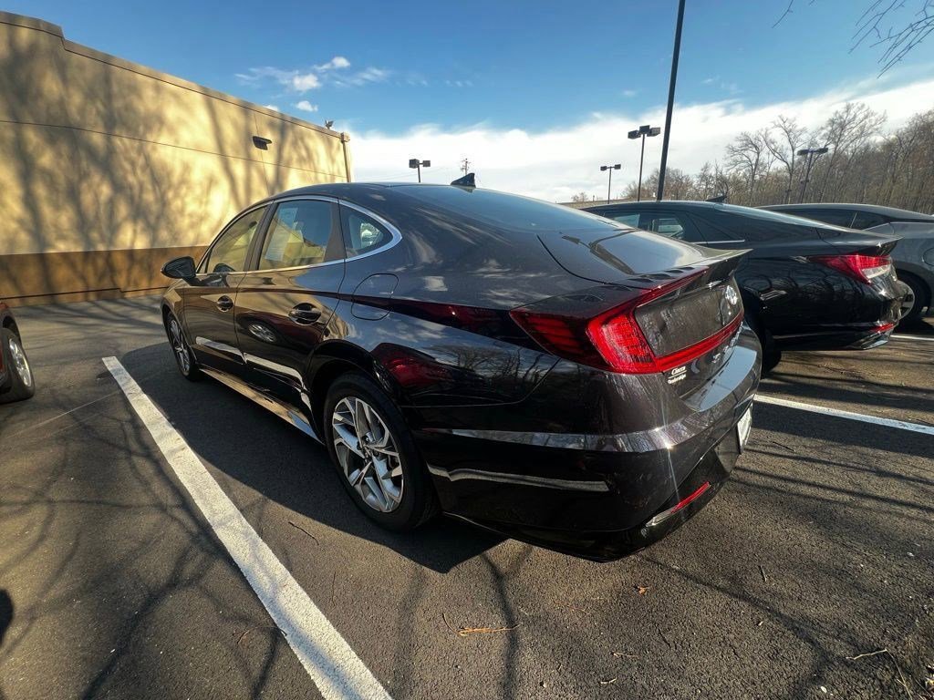 Certified 2023 Hyundai Sonata SEL w/ Cargo Package FWD image 10