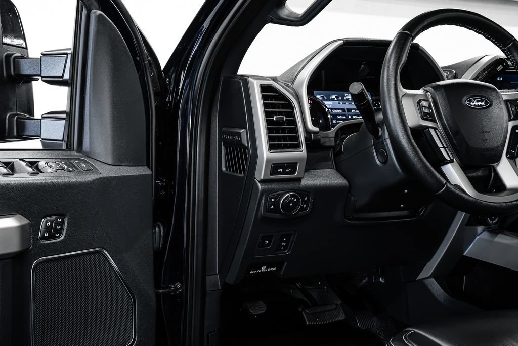 Used 2022 Ford F250 Lariat w/ Tremor Off-Road Package AWD/4WD image 19