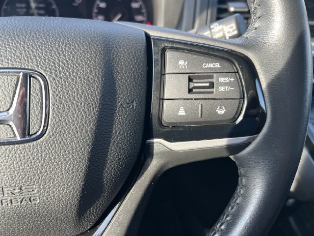 Used 2025 Honda Odyssey Touring image 16