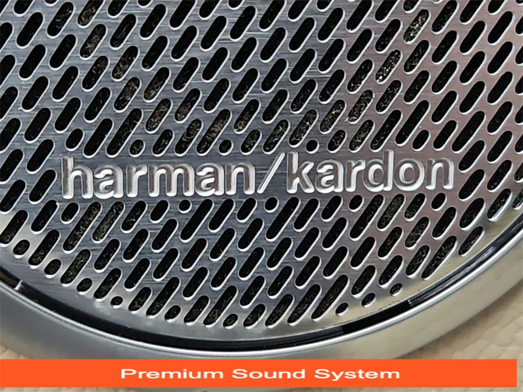 Used 2018 Alfa Romeo Giulia Ti w/ Quick Order Package 22X Lusso image 36