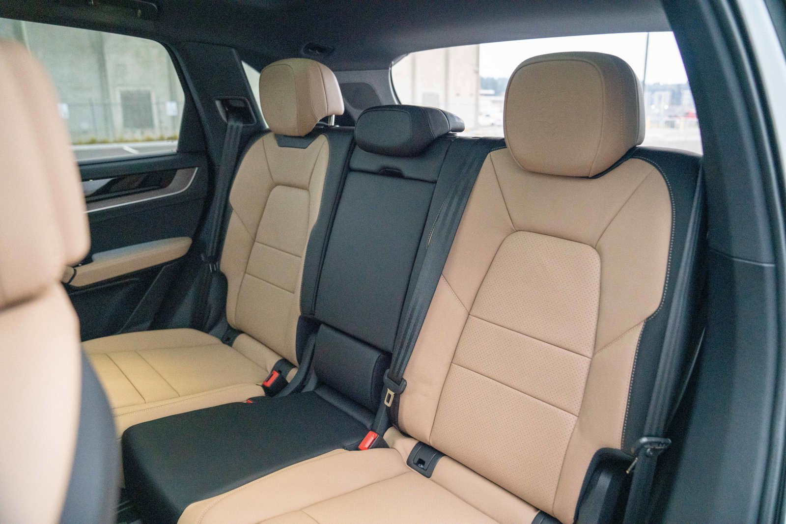 Certified 2026 Porsche Cayenne image 22