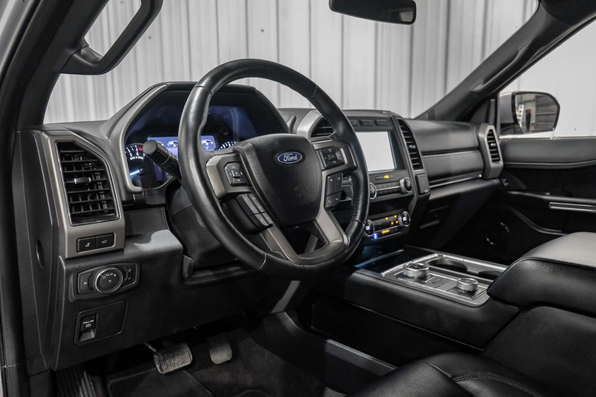 Used 2020 Ford Expedition XLT w/ Equipment Group 202A image 14
