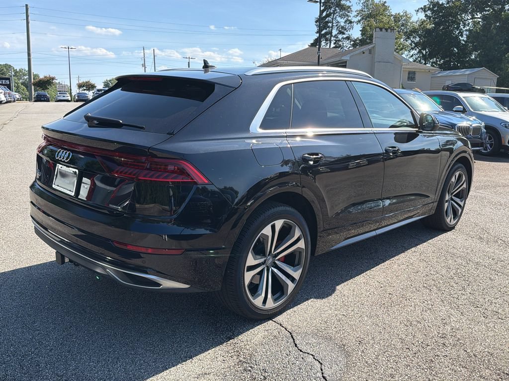Used 2019 Audi Q8 Premium Plus w/ Premium Plus AWD/4WD image 7