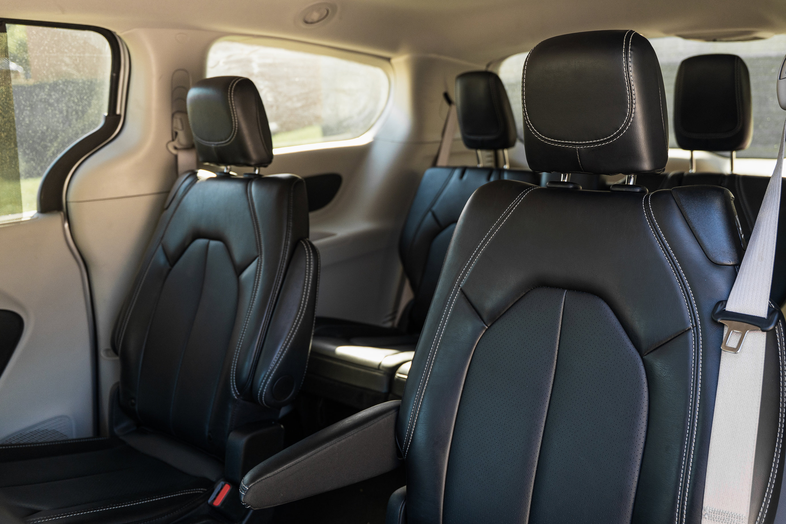 Used 2024 Chrysler Pacifica Touring-L image 22