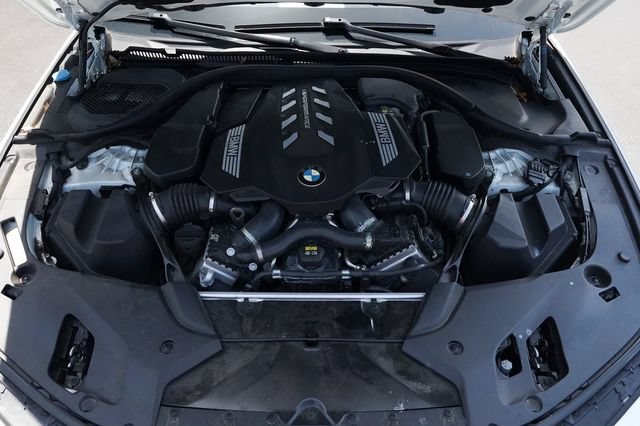 Used 2020 BMW M550i xDrive AWD/4WD image 44