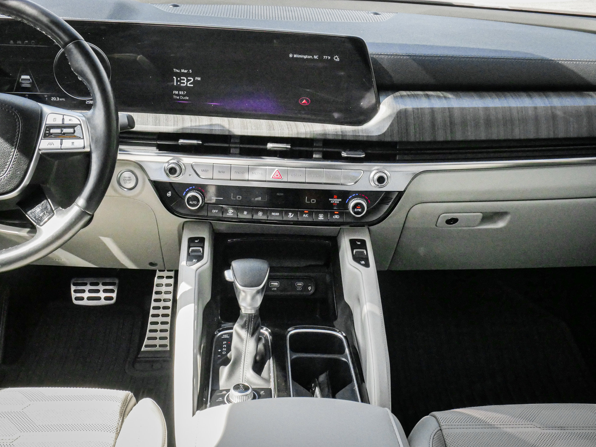 Used 2024 Kia Telluride SX Prestige image 29