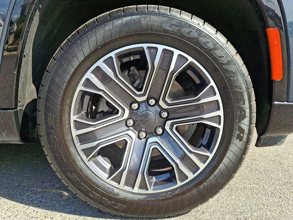 Certified 2024 Jeep Wagoneer Series II image 8