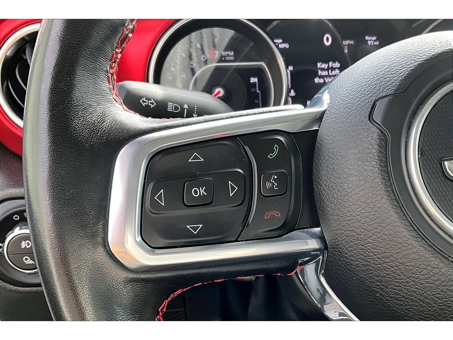 Used 2022 Jeep Gladiator Rubicon w/ Cold Weather Group AWD/4WD image 18