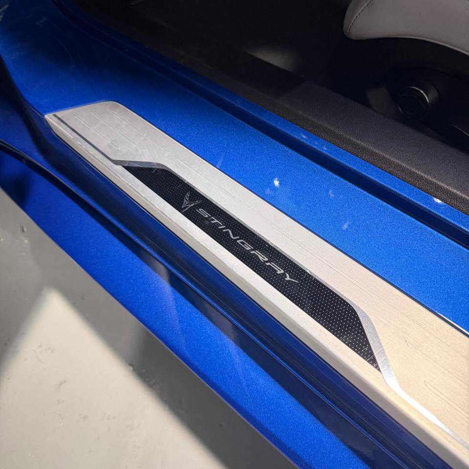 Used 2022 Chevrolet Corvette Stingray Preferred Conv w/ Z51 Performance Package RWD image 20