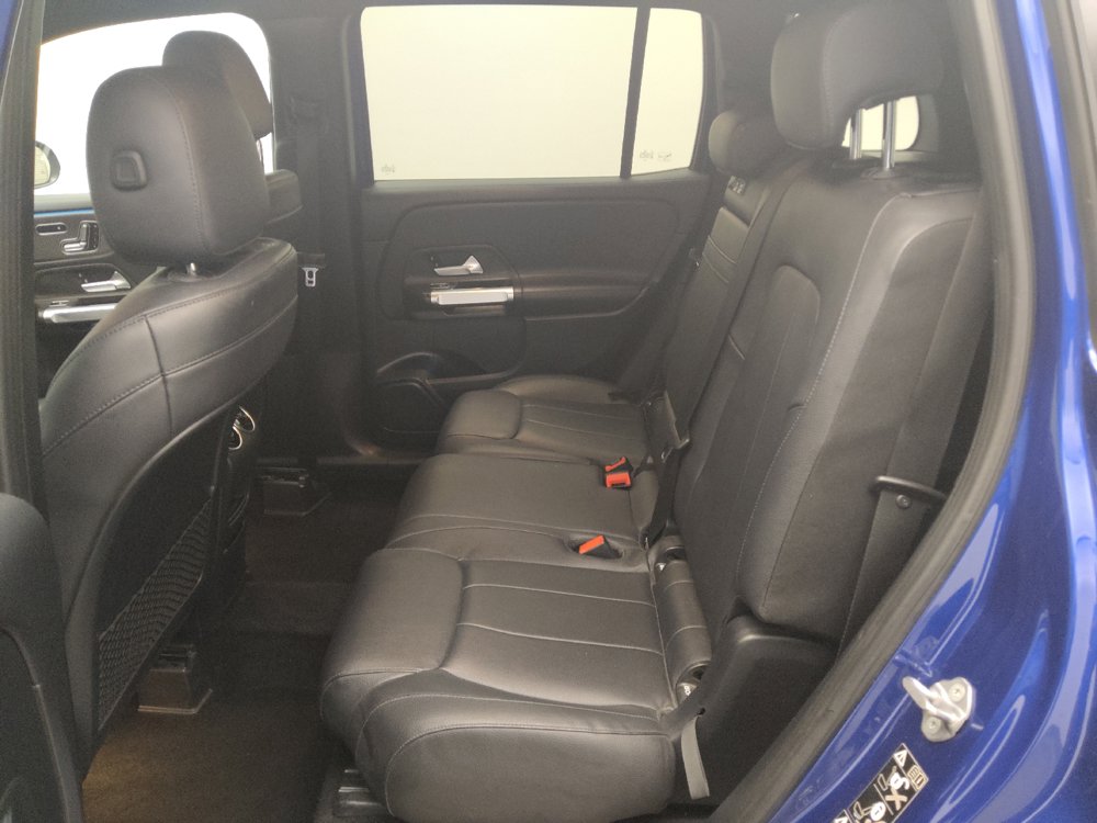 Used 2021 Mercedes-Benz GLB 250 w/ Premium Package image 18
