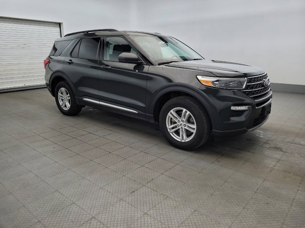 Used 2023 Ford Explorer XLT w/ Equipment Group 202A AWD/4WD image 11
