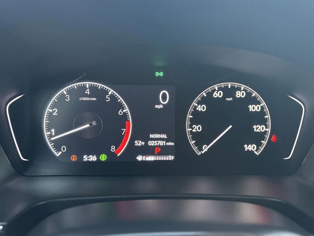 Used 2023 Honda Pilot Sport image 16