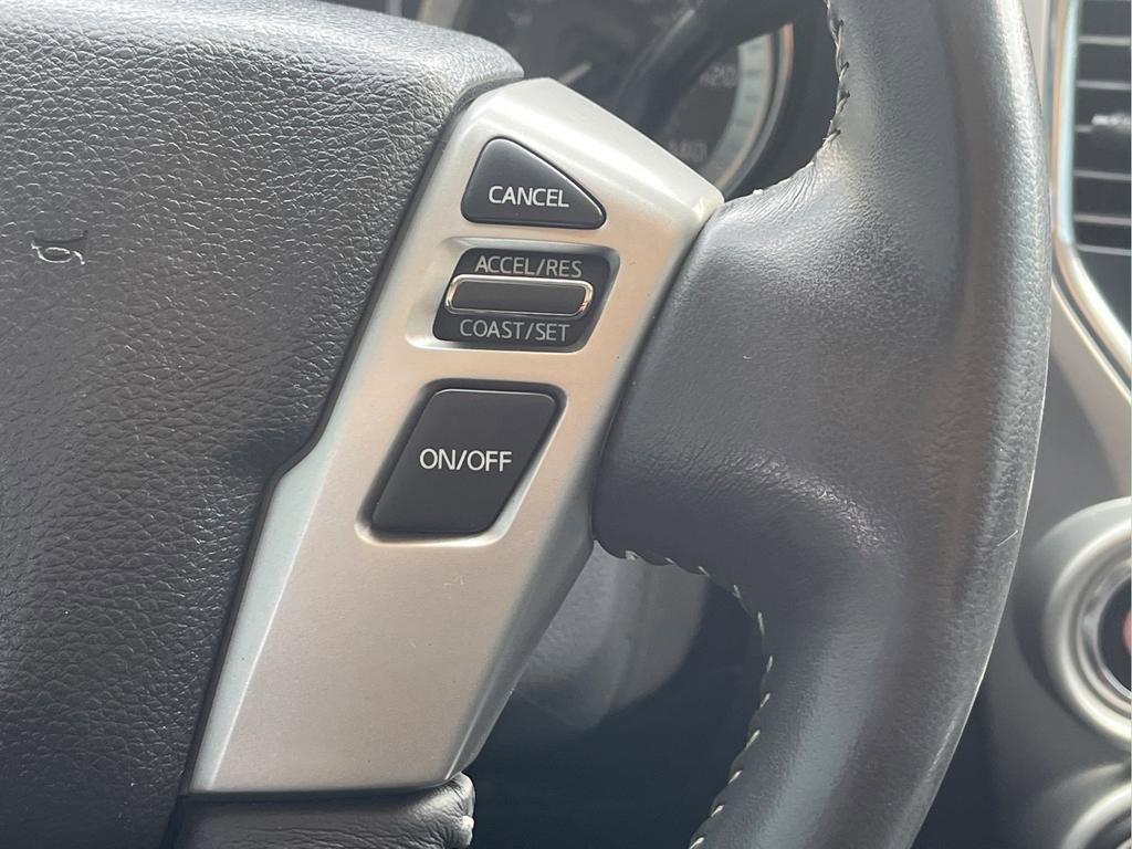 Used 2017 Nissan Titan PRO-4X image 24
