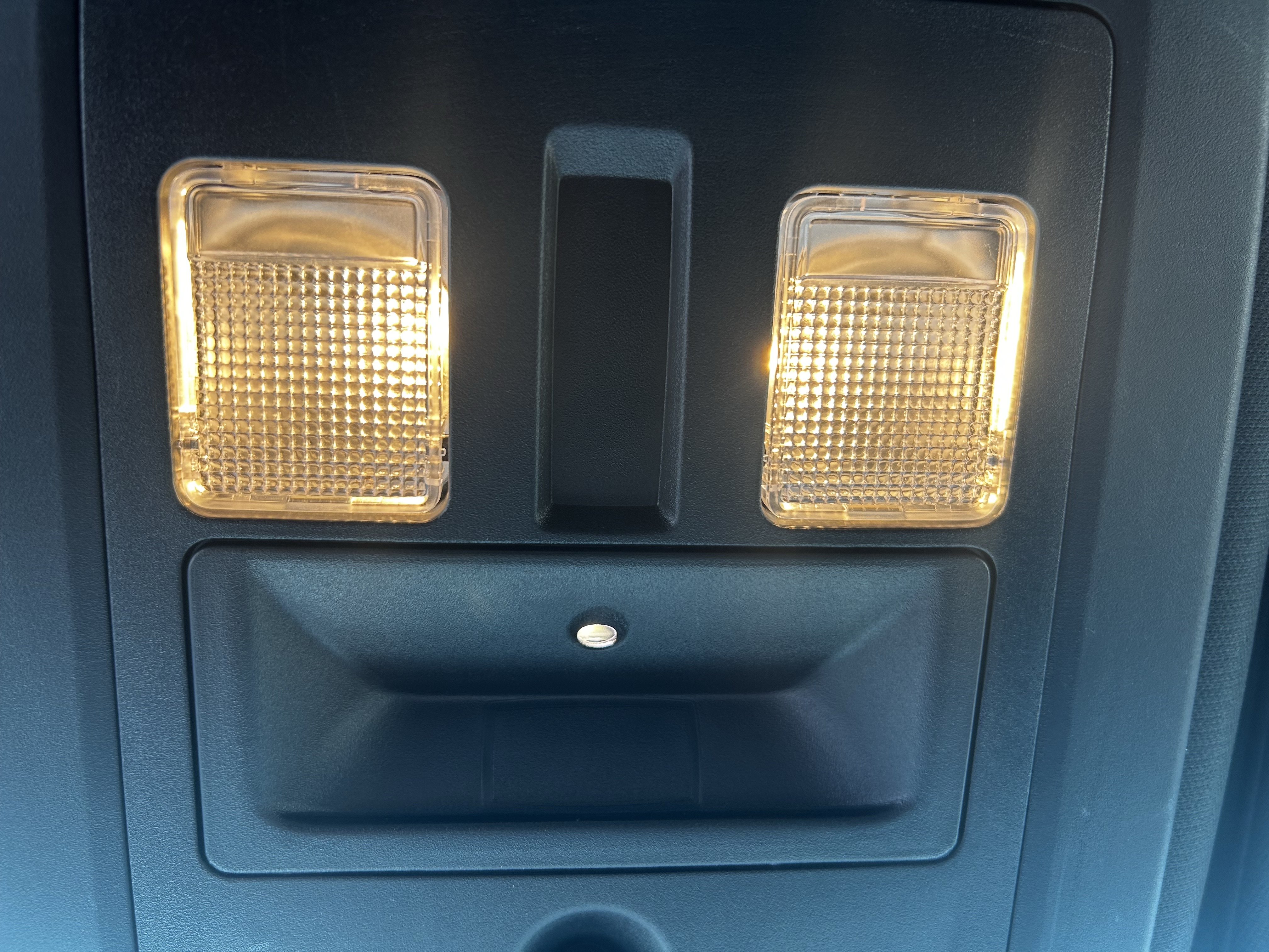 Used 2024 RAM 1500 Warlock AWD/4WD image 36