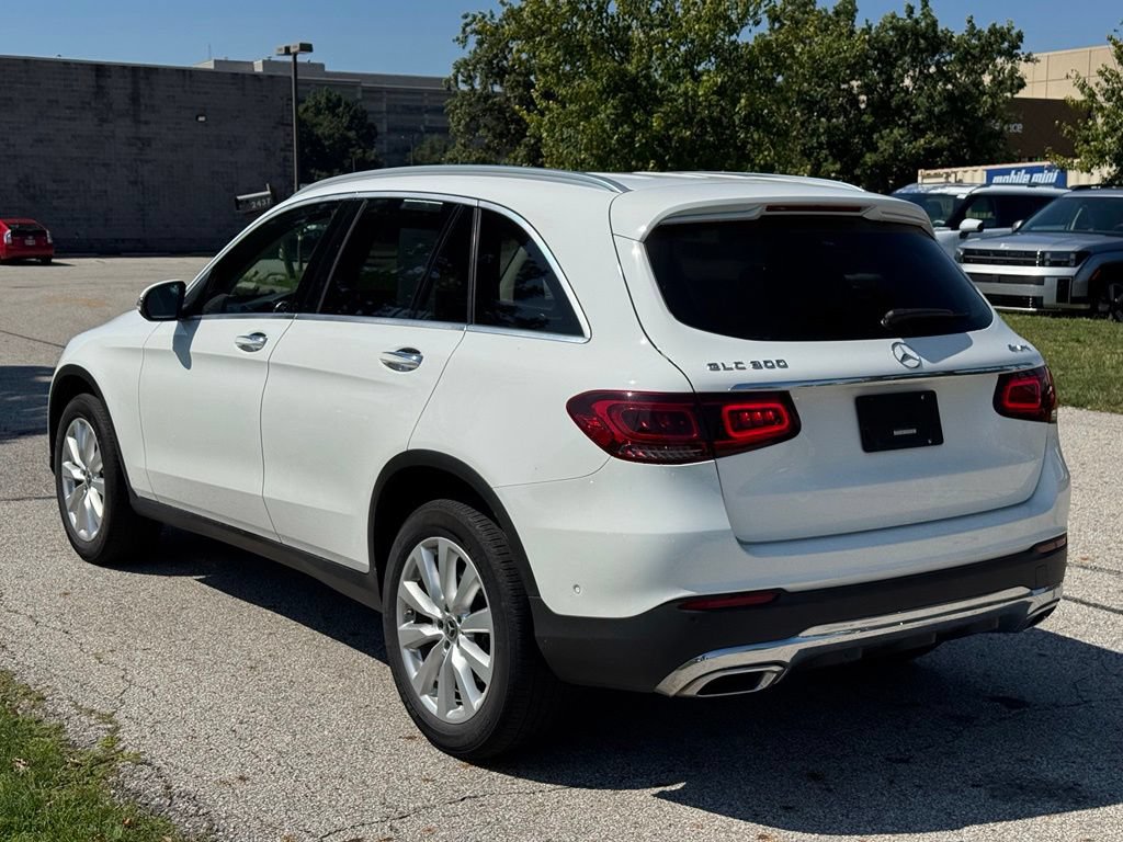 Used 2020 Mercedes-Benz GLC 300 4MATIC image 3
