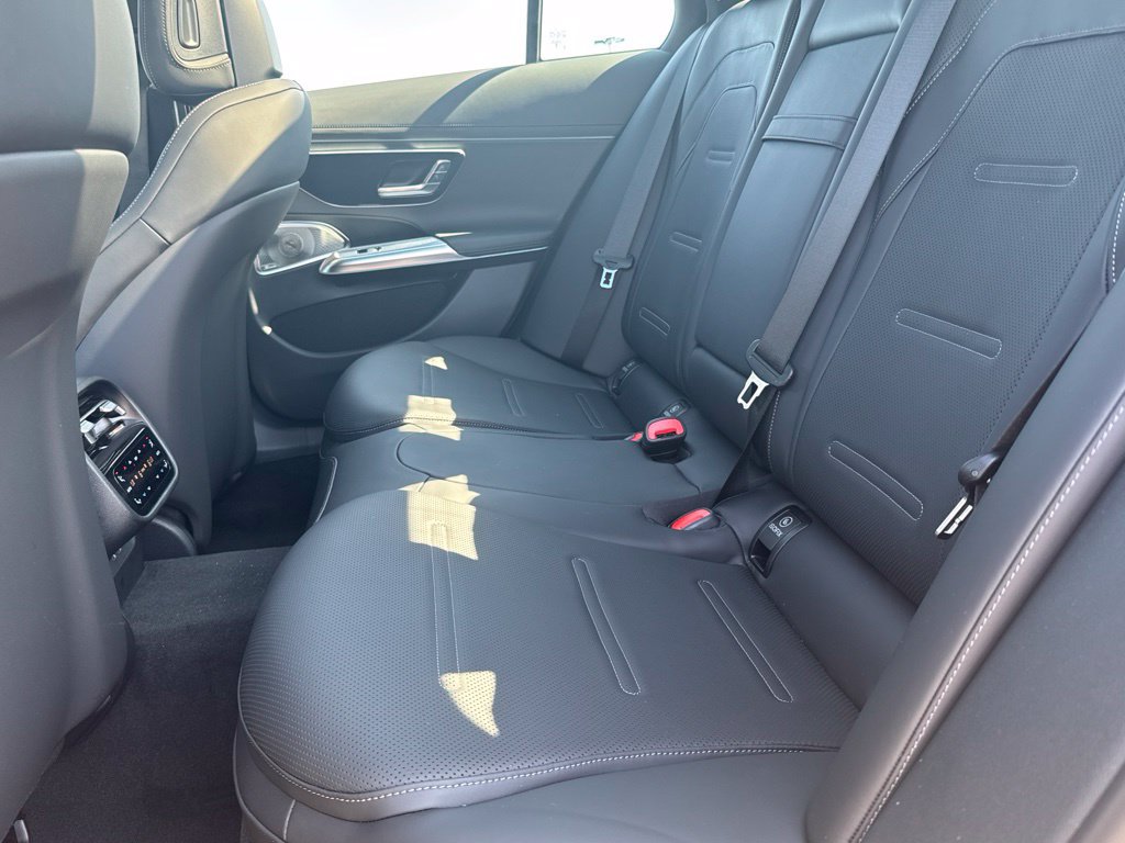 New 2027 Mercedes-Benz E 53 AMG e 4MATIC Sedan image 33